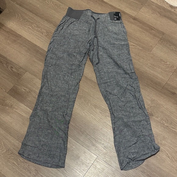 New York & Company Pants - New York & Company Gray Pants